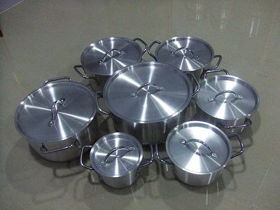 揭陽市恒銳不銹鋼制品 專業供應鋁鍋、鋁提鍋、套裝鍋，規格多選支持定制